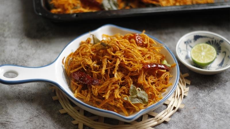 CÁCH LÀM KHÔ GÀ LÁ CHANH TẠI NHÀ